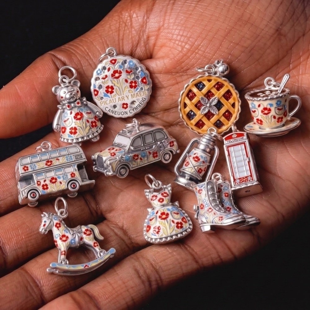 Stainless Steel Cartoon Pendan - Jewelry Making London recension och pris